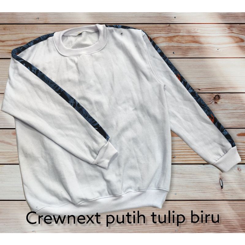 crewneck / sweter taping tulip flece