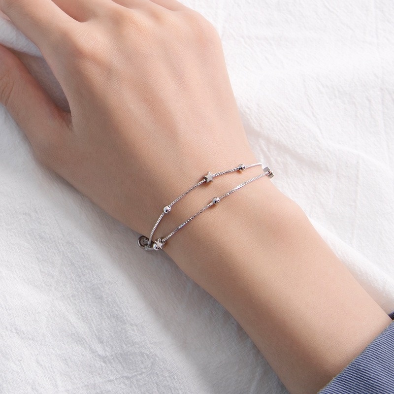 Gelang Lapis Ganda Hias Manik-Manik Bintang Warna Silver Gaya Korea Klasik Untuk Wanita