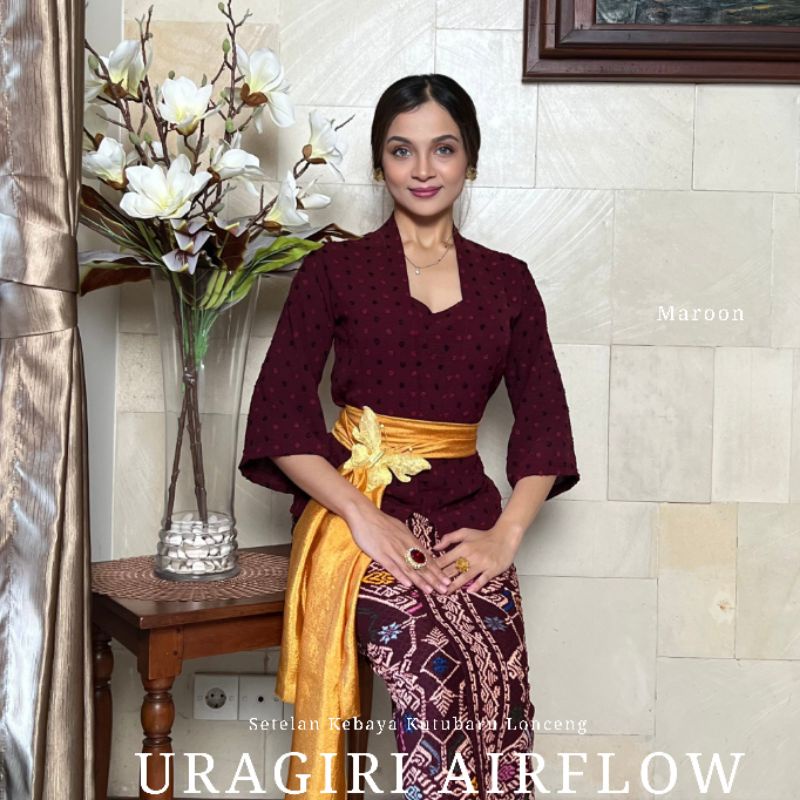 Setelan Kebaya Kutubaru Lengan Lonceng Uragiri Airflow