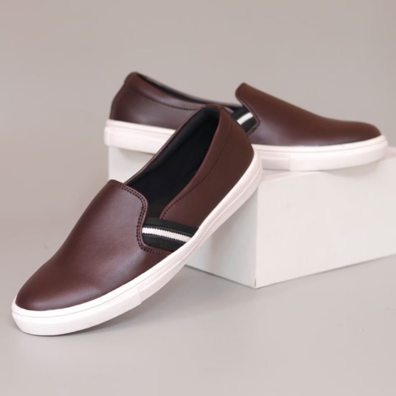 Xshoesbdg.id x Nue Sepatu Slip On Pria Sepatu Slop Pria Casual Kulit Syntetic Santai Kerja Kuliah