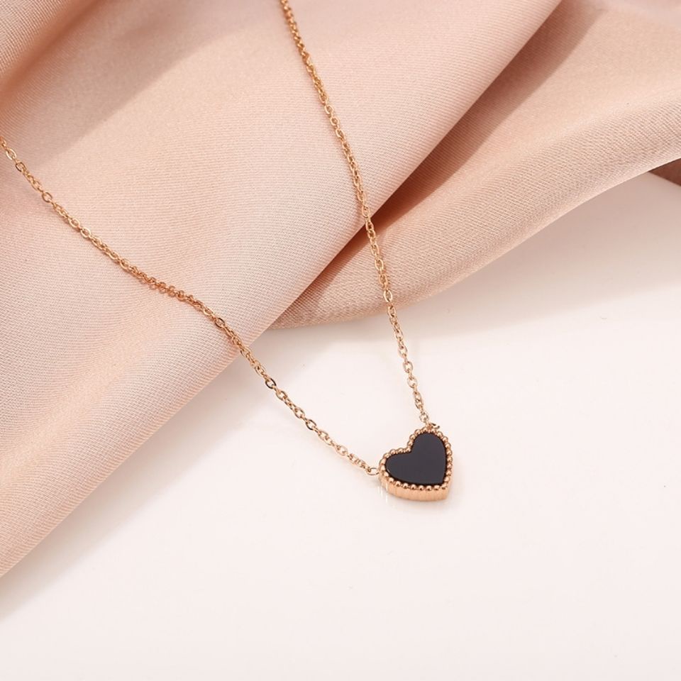 kalung titanium anti karat Wanita Hitam Merah Dua Sisi simple Hati Liontin necklace Aksesoris Korea