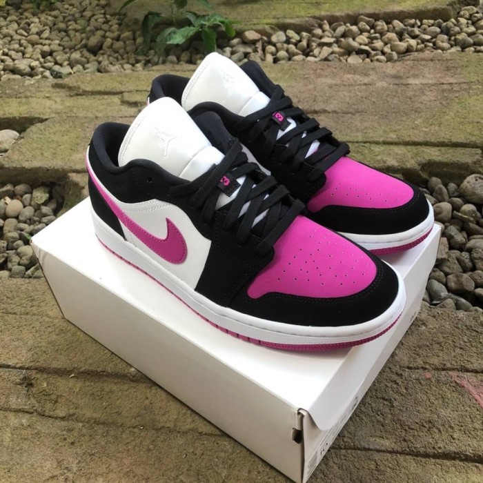 Air Jordan 1 Low Cactus Flower