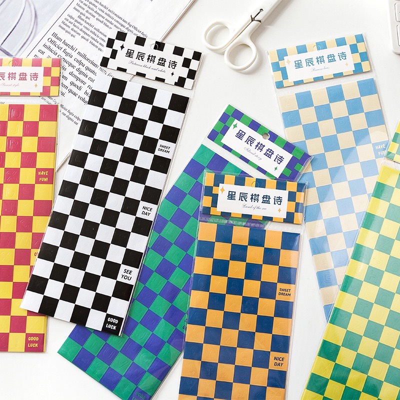 (Its Pico) 4 Pc Stiker Alfabet Warna Warni Checkboard Aeshtetic untuk Scrapbook DIY