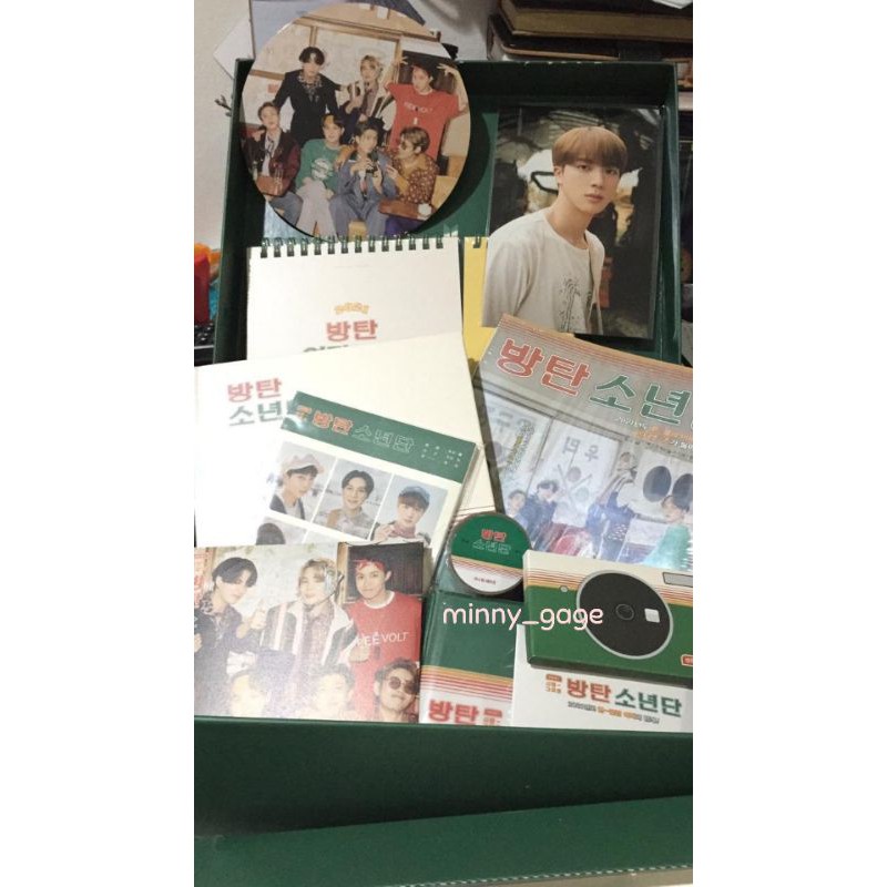 Ready stock - sharing BTS SG SEASON'S GREETINGS 2021