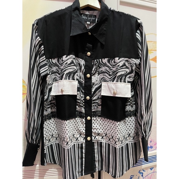 PRELOVED KALEA BLOUSE ZASKIA SUNGKAR SIZE S