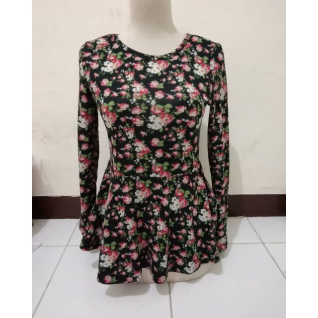 Preloved Atasan Floral