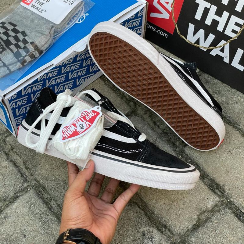 SEPATU VANS OLDSKOOL CLASSIC BLACK WHITE SEPATU V4N$ PRIA WANITA VANS OLD SCHOOL MURAH