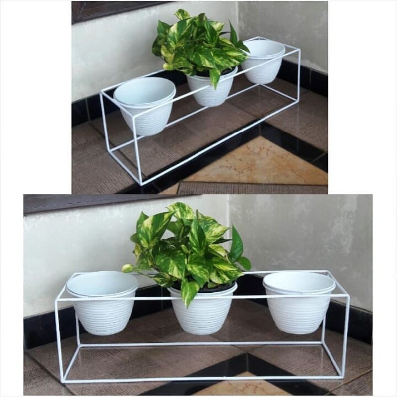 Rak Pot Bunga Persegi Panjang Minimalis dari Besi untuk Taman dan Teras Ukuran 60x25 cm