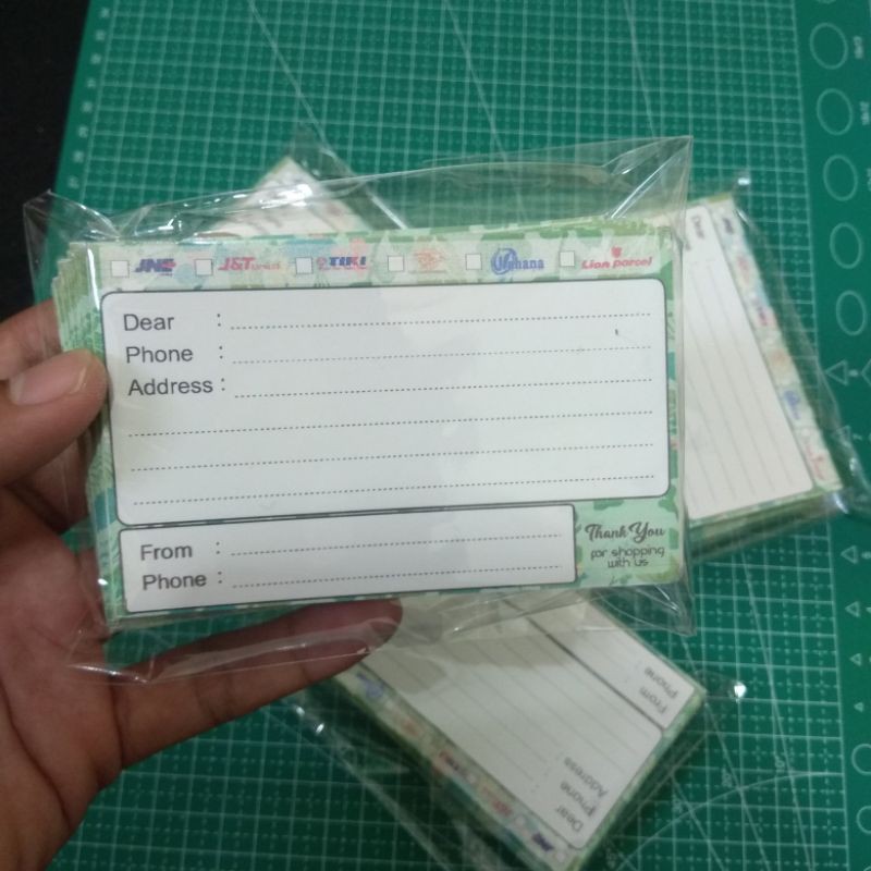 

stiker label pengiriman desain bebas