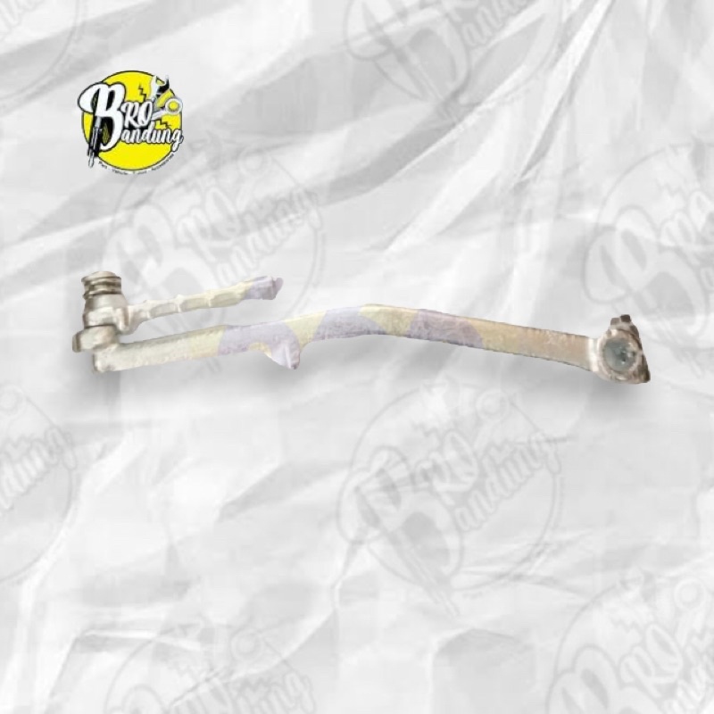 SELAHAN ENGKOLAN KICK STARTER MIO J