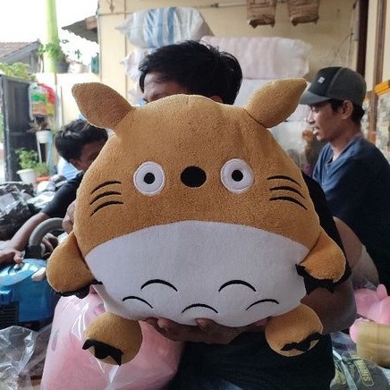 Boneka Totoro / Bantal Totoro Anime Lucu imut dan Gemesin size 30 cm