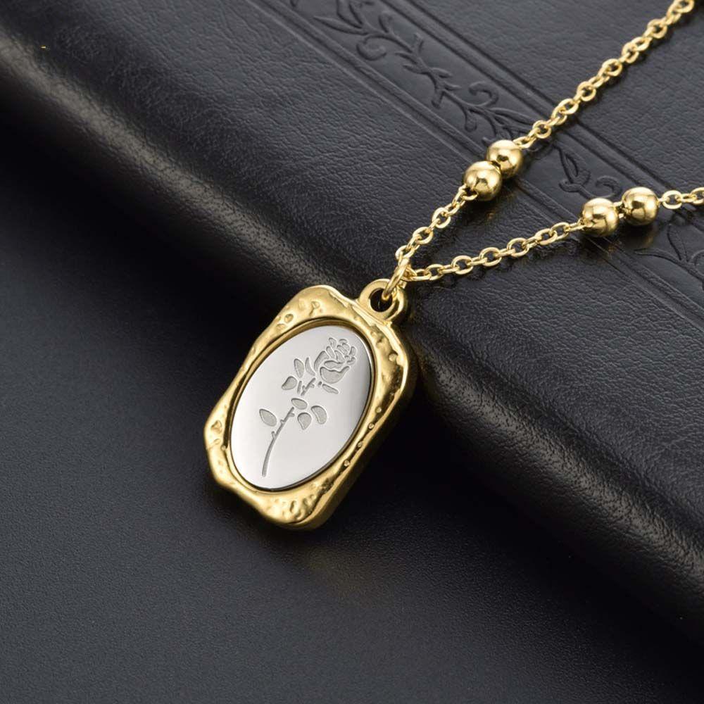 Mxbeauty Kalung Emas Indah Sederhana Persegi Liontin Klavikula Rantai Bunga Baja Titanium Gaya Korea Kalung