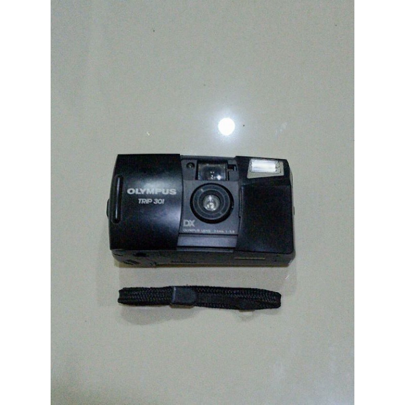 kamera Olympus Trip 301