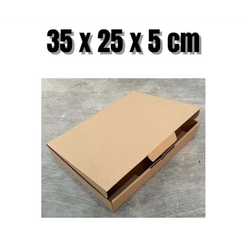 

box die cut ukuran 35×25×5 cm/ kotak kado/gift box