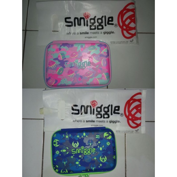 

Tempat Pensil Smiggle Original