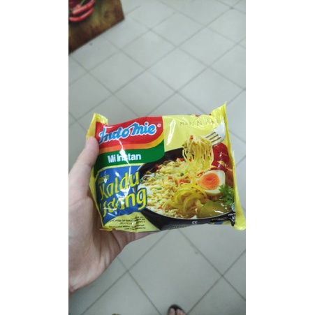 

indomie kuah kaldu udang