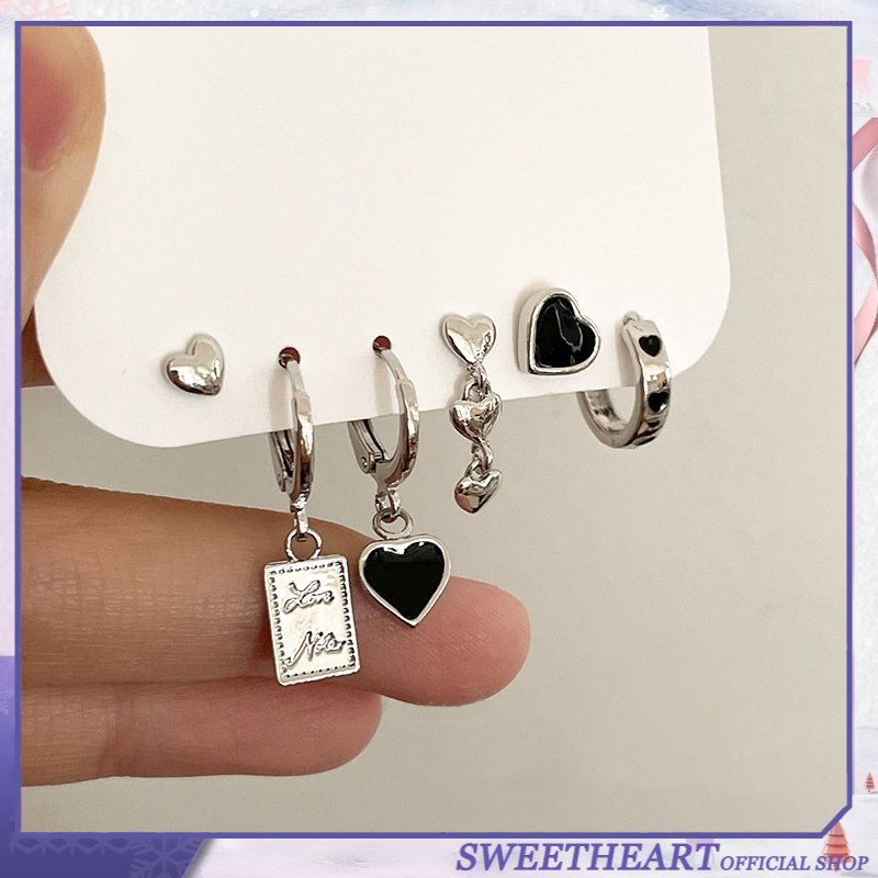 Set Anting Stud Desain Hati Untuk Wanita