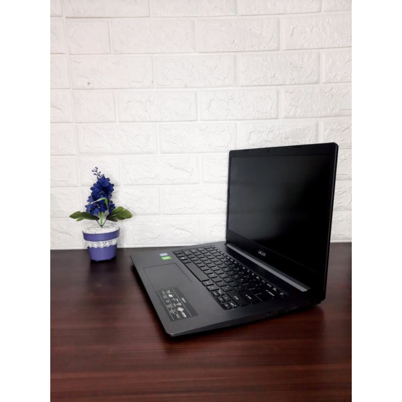 Laptop acer Aspire 5 New Core i3 -7020 Ram 4 GB HDD 1 TB NVIDIA Bergaransi