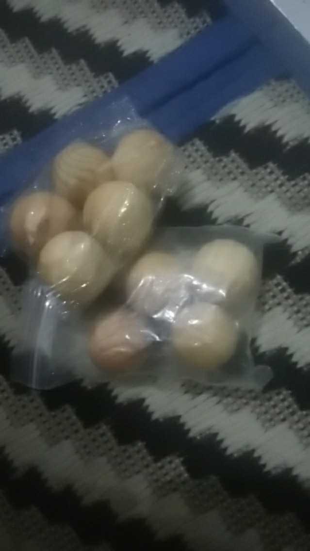 Bola Kayu Pengganti Kapur Barus (1 Set Isi 5)