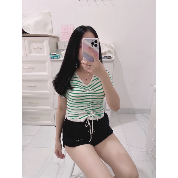 Croptop salur knit serut depan | atasan rajut salur | top rajut serut depan | atasan import | korean fashion wanita | aquarius boutique89 grosir