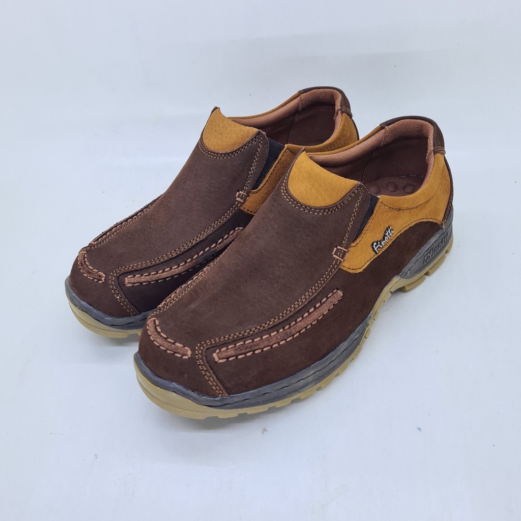 Sepatu kulit asli FN17-05 Finotti