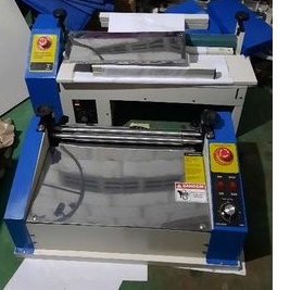 

Paket Mesin Hardcover (Mesin Lem 40 cm + Mesin Press Lipat 72 cm)