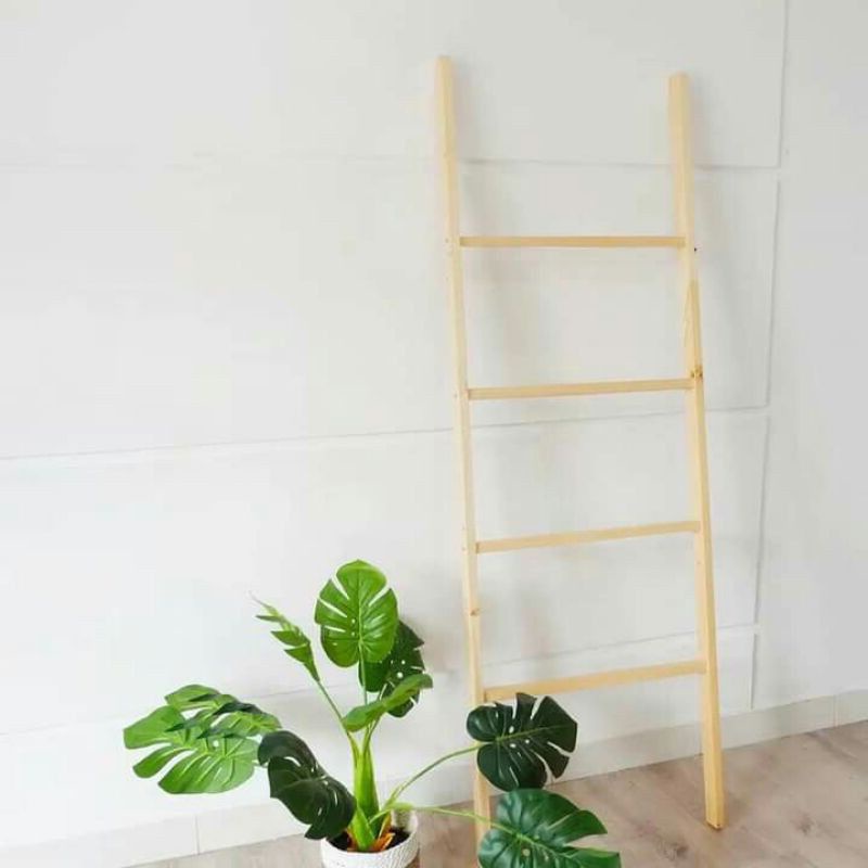 Hanger tangga kayu gantungan mukena/gantungan sajadah/tangga murah