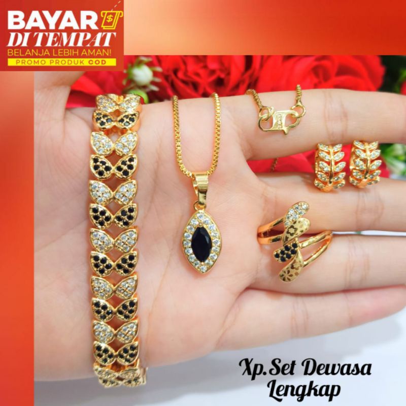 Set perhiasan Dewasa full kombinasi permata Hitam,emas tidak karat