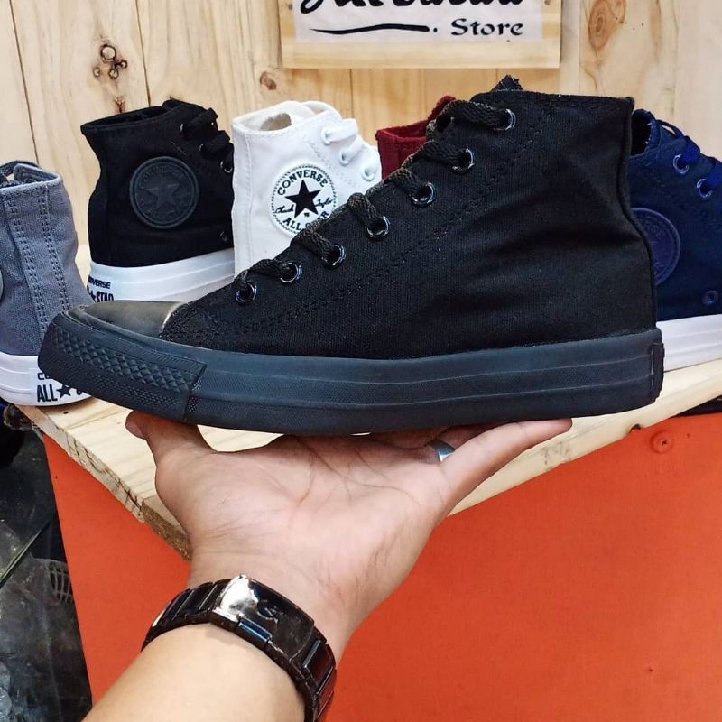 Sepatu Sneakers Pria Casual Keren Sepatu Sekolah Wanita Pria Sepatu Sekolah Hitam All Star Tinggi