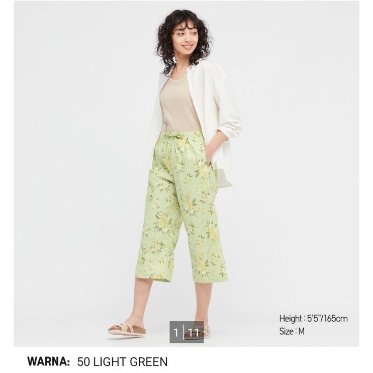 Uniqlo Celana Pendek 3/4 Relaco Katun