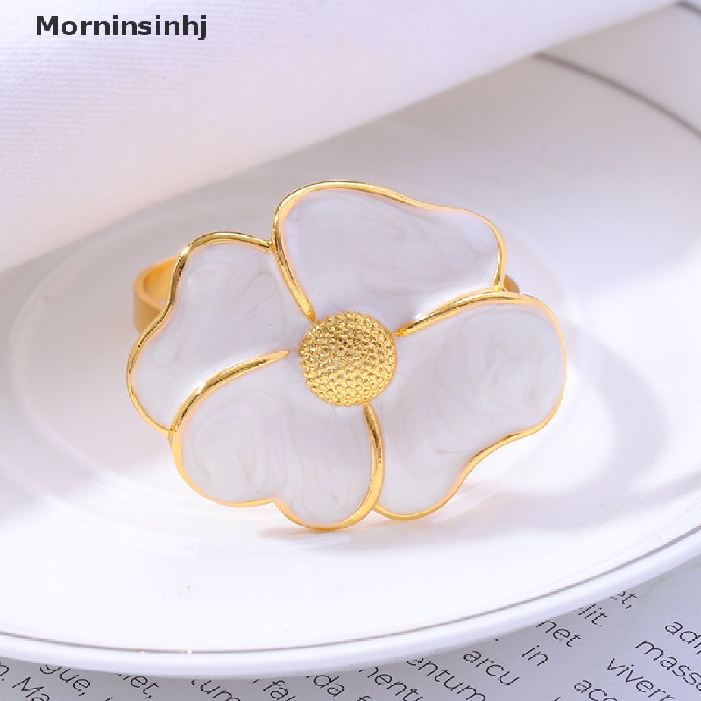 Cincin Serbet Desain Bunga Daisy Untuk Dekorasi Meja Pernikahan