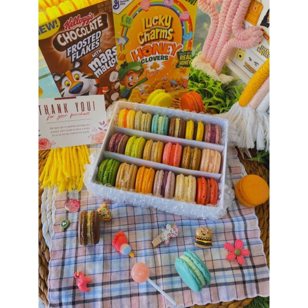 

reguler macaron isi 18