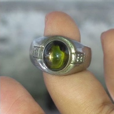 NATURAL GREEN STAR SAPPHIRE
