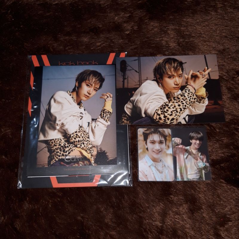 ar photoframe md kick back unsealed ten wayv