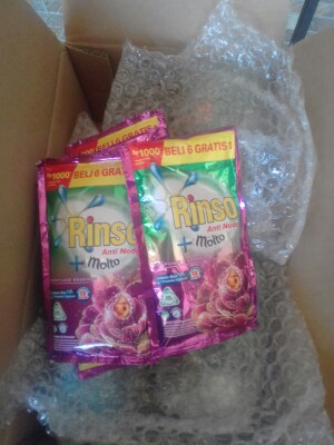 Rinso Deterjen Cair Konsentrat Perfume Essence 40ml