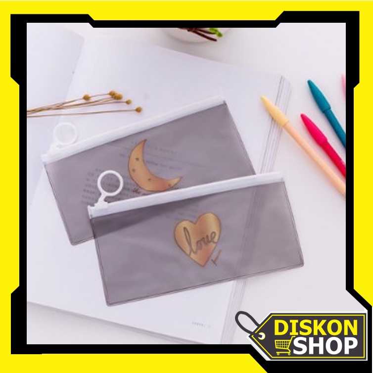 

Diskon Shop - S652 Tempat Pensil Zipper Transparan / Pencil Case Zipper / Pouch Pensil Case