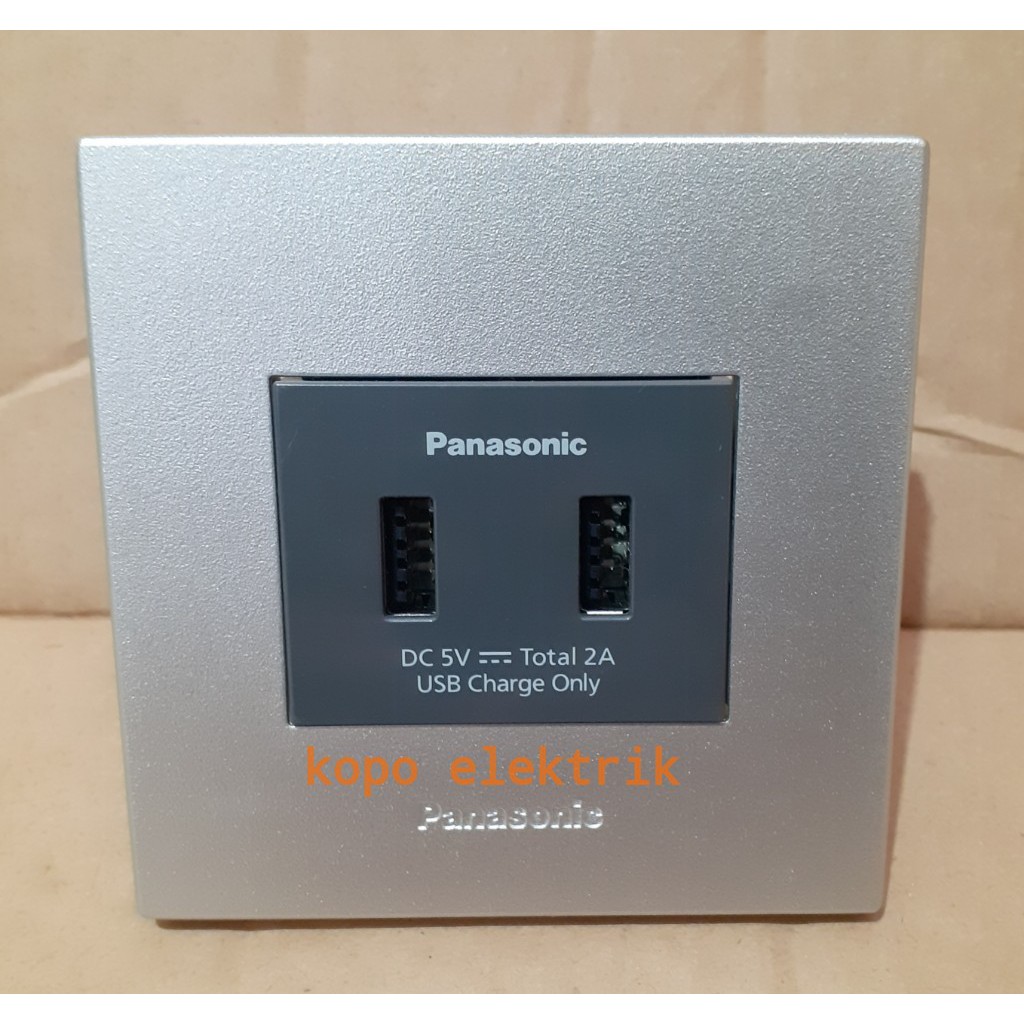 Panasonic Soket USB / Charger USB panasonic Style Silver