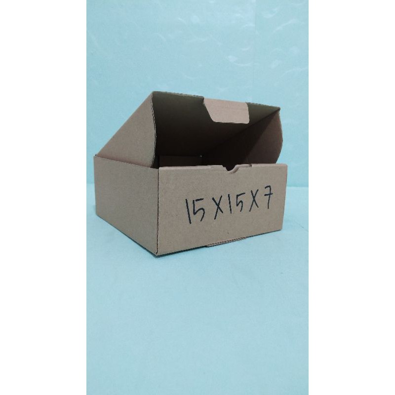 

kardus packing die cut ukuran 15x15x7