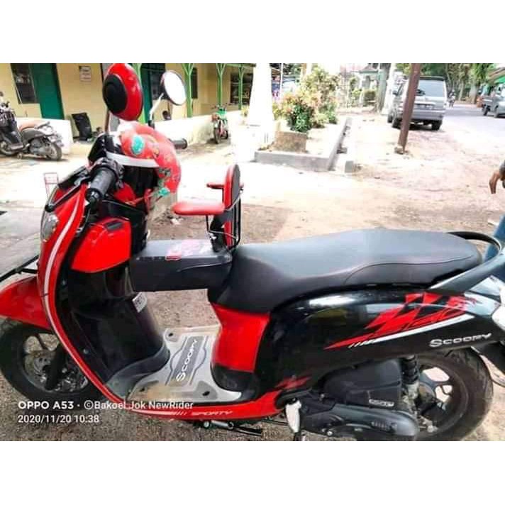 JOK DEPAN SANDARAN ANAK MOTOR SCOOPY DAN MOTOR FINO