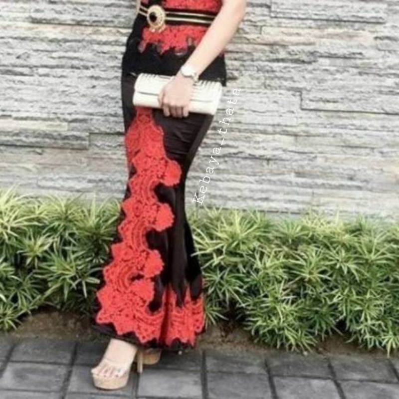 Rok duyung / Rok Kebaya Polos Renda