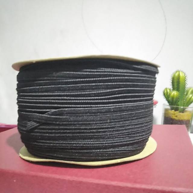 

Karet elastis 5mm warna hitam