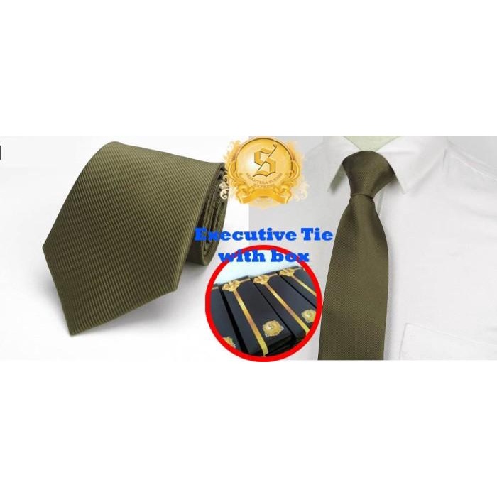 Dasi Dasi Kantor Import Pria Warna Hijau / Green Army Motif Garis Halus