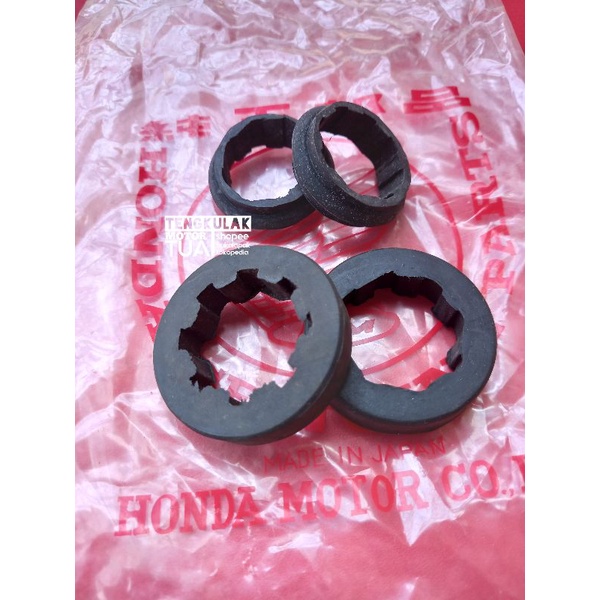 Karet atas bawah kupingan kuping lampu depan headlamp head lamp NOS cb 100 125 cb125s cb100 cb125