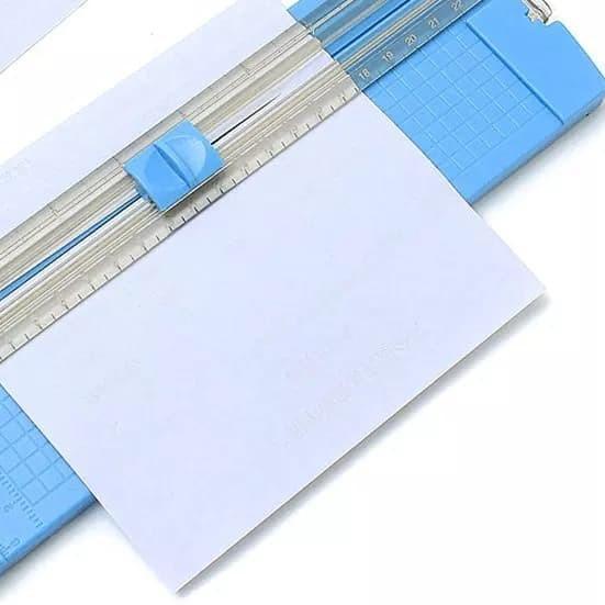 

➧ KERTAS Alat Pemotong portable Paper Trimmer trimer mungil simpel ♠