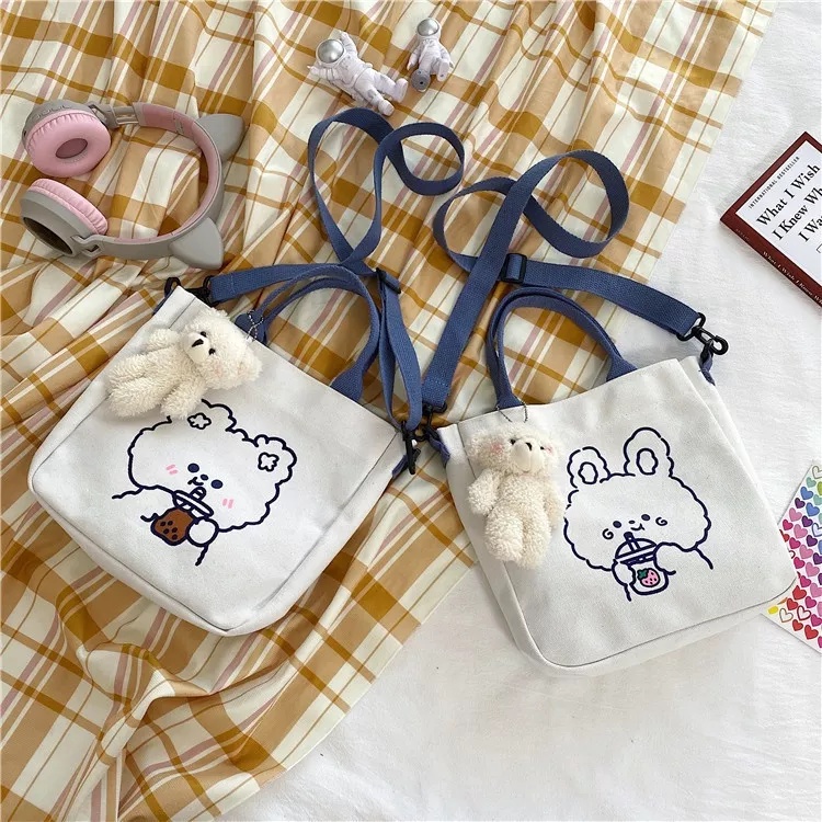 TAO Tas Canvas Korea 2in1 Totebag Selempang FREE Gantungan boneka