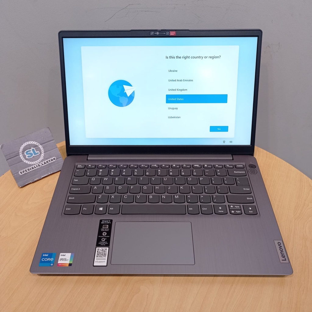 laptop terbaru lenovo ideapad slim 3i 14 intel i5 1135g7 ram 8gb ssd 256gb   1tb iris xe 14  fhd win