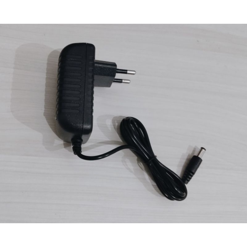 adaptor 12v 2amper