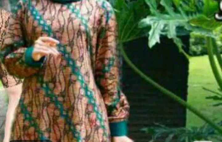 Maura Couple - Sania Ruffle Batik Couple Jumbo Ori Ndoro Jowi Dnt Garansi Termurah Shopee - Solo