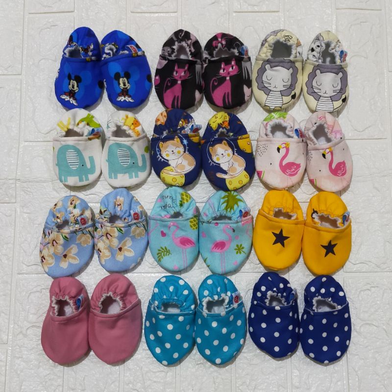 Sepatu Baby Funny Prewalker Bayi Baru Lahir 0-6 Bulan Bahan Kain Empuk