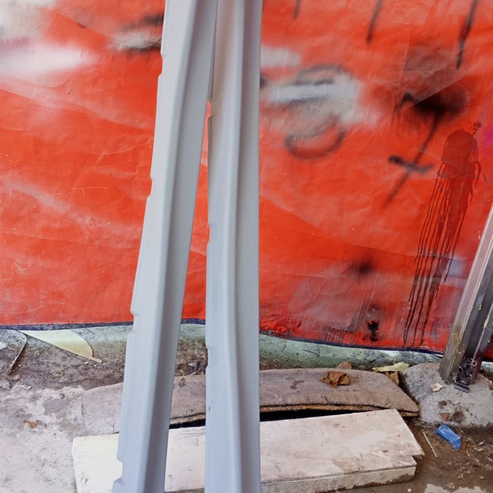 bodykit samping grand livina